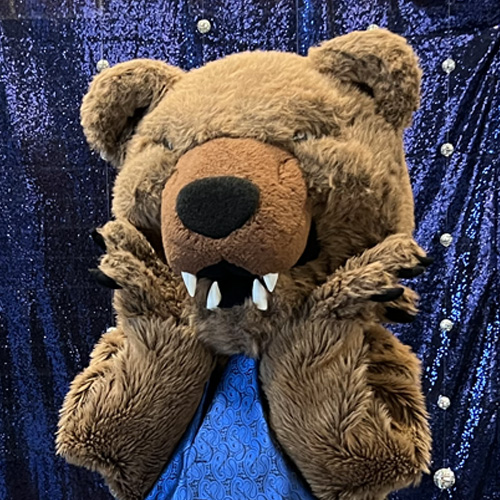 Kody the Kodiak (they/them) Kody the Kodiak (they/them)